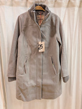 Lade das Bild in den Galerie-Viewer, Mantel mit Strickdetails , Street One