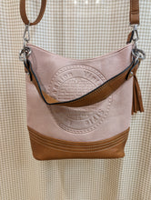 Lade das Bild in den Galerie-Viewer, Umhängetasche