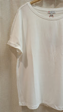 Lade das Bild in den Galerie-Viewer, New Christa, Street One
