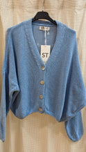 Lade das Bild in den Galerie-Viewer, Kurze Strickjacke
