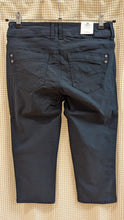 Lade das Bild in den Galerie-Viewer, Caprihose  , Zalin 8 pants , Fransa
