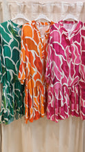 Lade das Bild in den Galerie-Viewer, Kleid, Selected Touch

