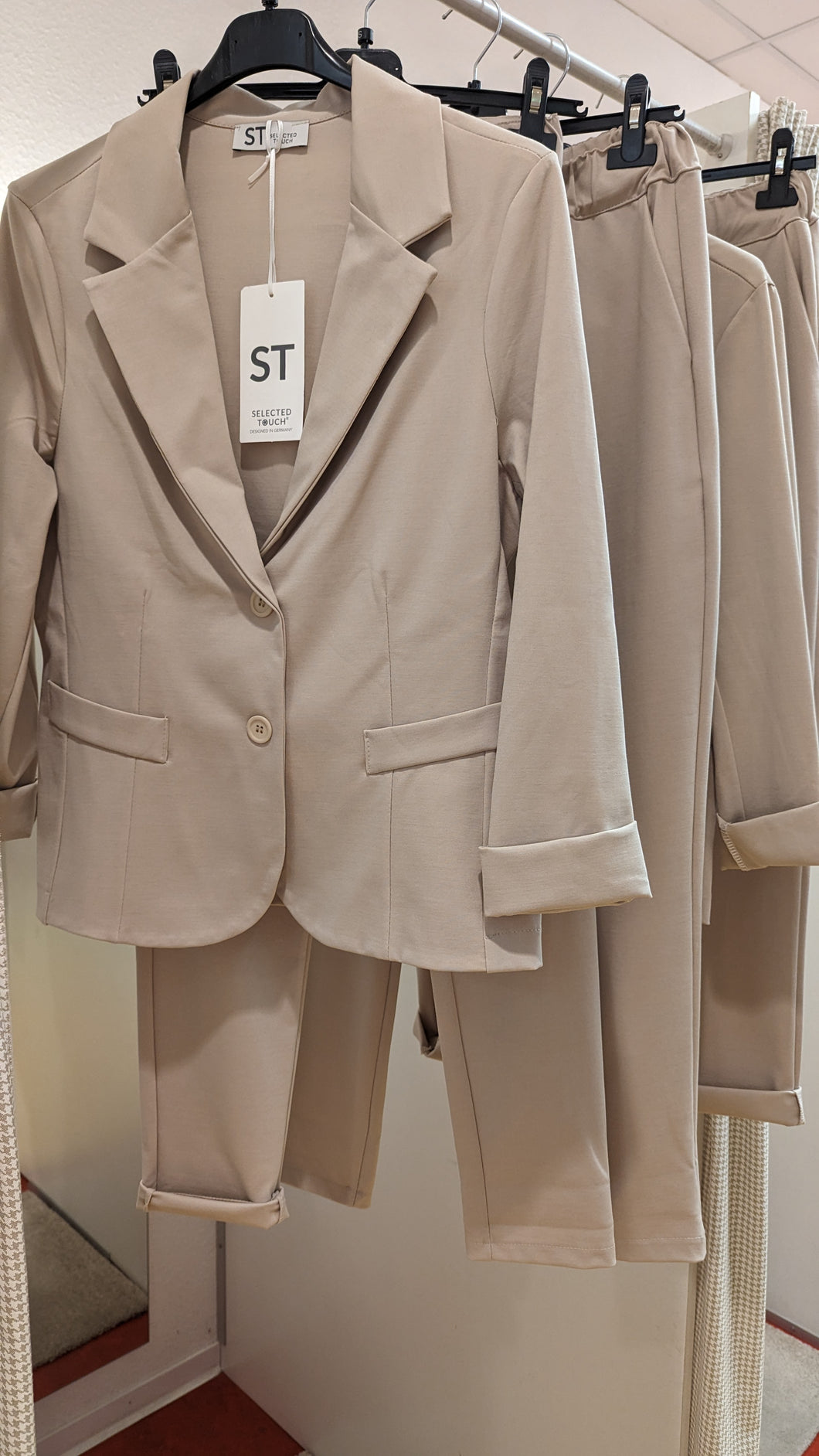 Blazer, Selectet Touch