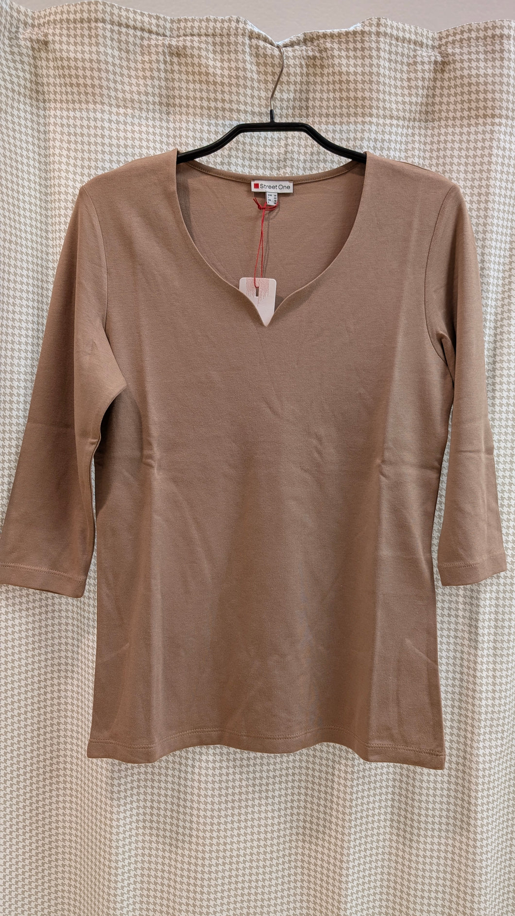 Shirt Style ADA , Street one
