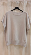 Lade das Bild in den Galerie-Viewer, Strickpullover mit kurzem Arm , Made in Italy
