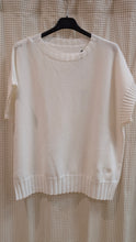 Lade das Bild in den Galerie-Viewer, Strickpullover mit kurzem Arm , Made in Italy

