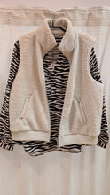 Lade das Bild in den Galerie-Viewer, Short Teddy Vest w. knit detail, Street One
