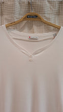 Lade das Bild in den Galerie-Viewer, Basic Shirt w. button , Street One
