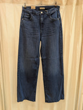 Lade das Bild in den Galerie-Viewer, Wide Leg Jeans ,Style Hanna ,Fransa
