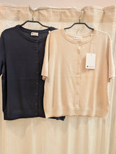 Lade das Bild in den Galerie-Viewer, Kurzarm Cardigan mit Rundhals ,Street One
