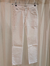 Lade das Bild in den Galerie-Viewer, Jeans weiß, CROSS
