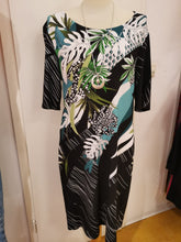 Lade das Bild in den Galerie-Viewer, Kleid mit Arm, Seidel, Made in Germany
