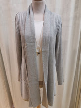 Lade das Bild in den Galerie-Viewer, Schalkragenstrickjacke,Fransa Dänemark
