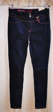 Lade das Bild in den Galerie-Viewer, Jeans &quot;York&quot; , Street One
