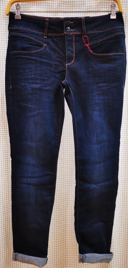 Jeanshose Jane, Street One