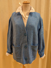 Lade das Bild in den Galerie-Viewer, V-Neck Strickjacke mit Fronttaschen, Street One

